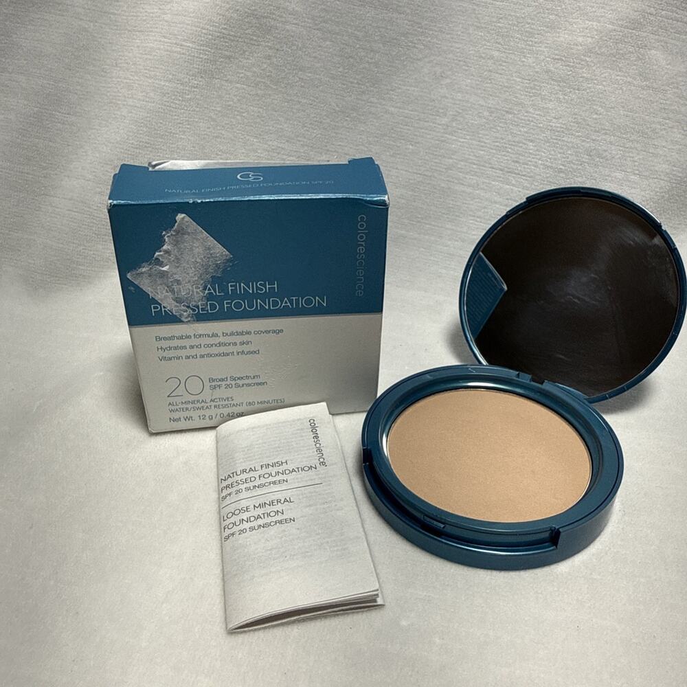 COLORESCIENCE NATURAL FINISH MINERAL PRESSED FOUNDATION SPF 20 LIGHT BEIGE AS-IS